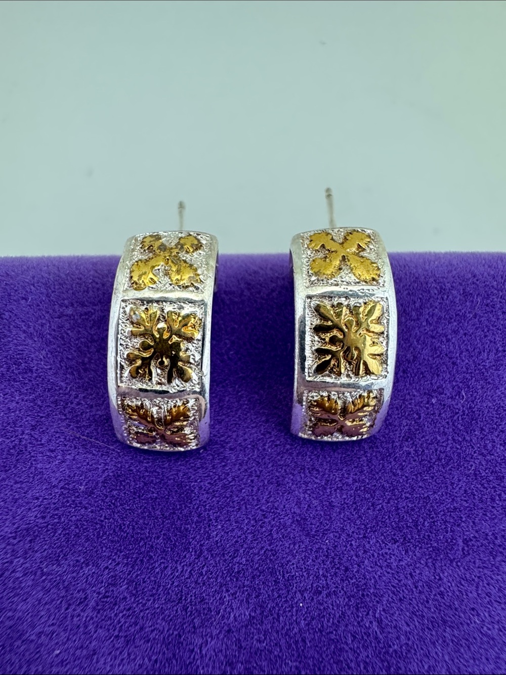 💛 Sterling Silver & Gold Floral Detail Hoop Earrings | Botanical Elegance